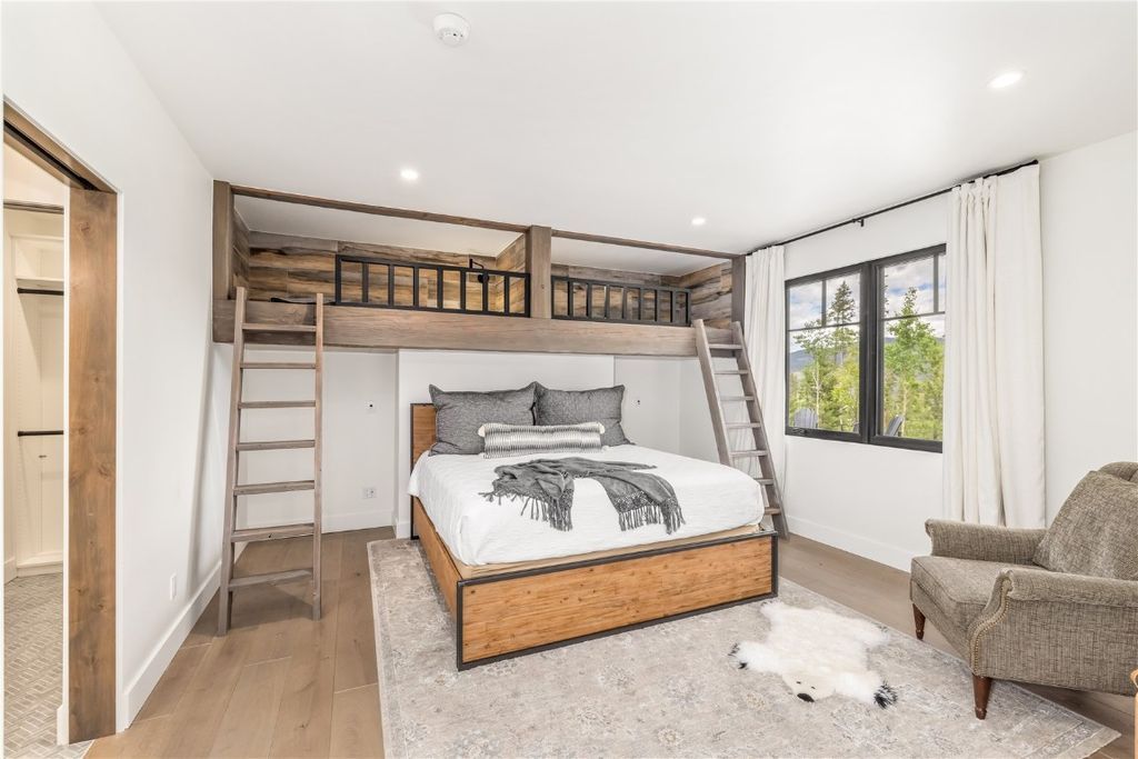 Rockridge Builders Crafts a Modern Mountain Farmhouse Gem in Colorado Offered at 5.5 Million 37