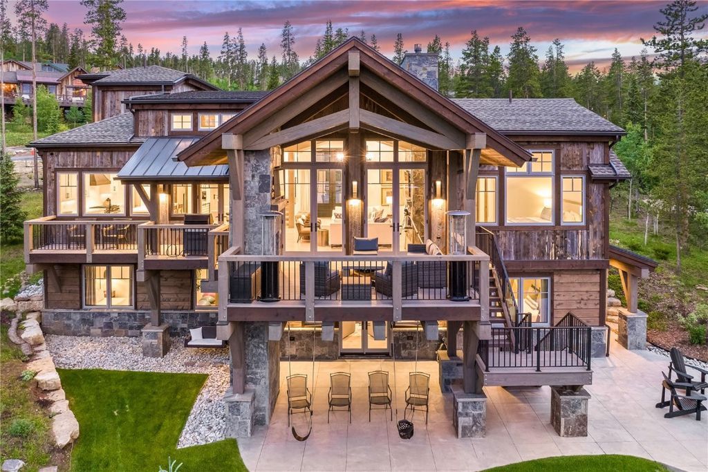 Rockridge Builders Crafts a Modern Mountain Farmhouse Gem in Colorado Offered at 5.5 Million 4