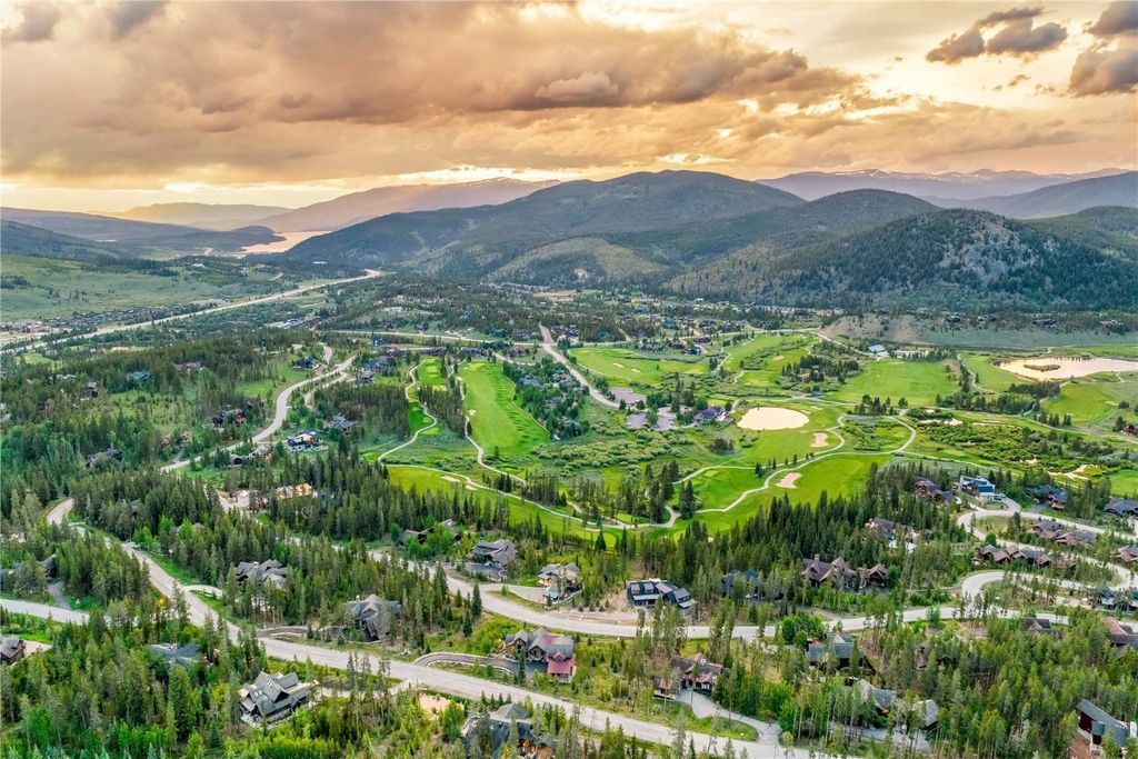 Rockridge Builders Crafts a Modern Mountain Farmhouse Gem in Colorado Offered at 5.5 Million 49