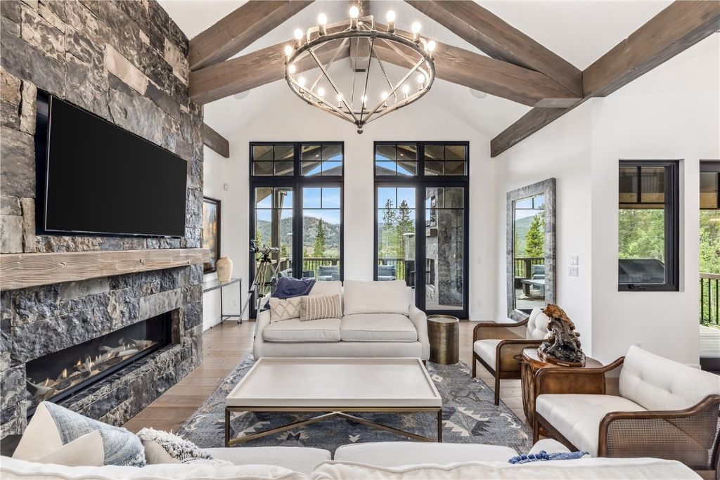 Rockridge Builders Crafts a Modern Mountain Farmhouse Gem in Colorado Offered at 5.5 Million 8