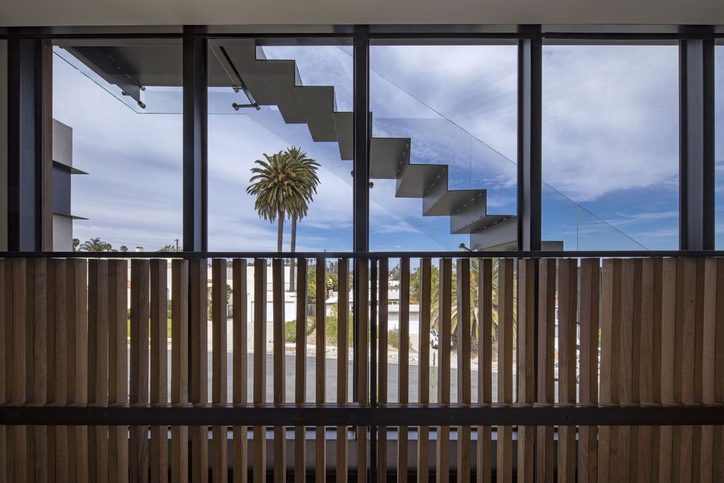 Stairway to the Stars Light filled Home by Minarc Group 20