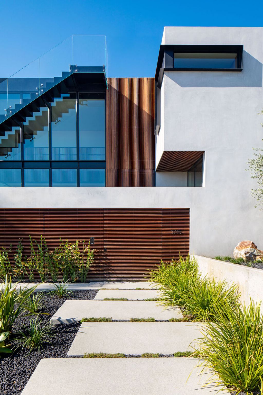 Stairway to the Stars, Light-filled Home by Minarc Group