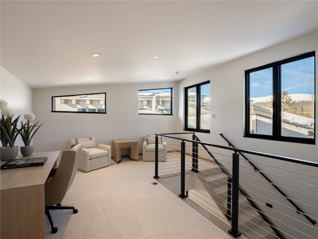 Stunning 12.49M New West Partners Property in Colorado Epitomizes Luxury Living 16