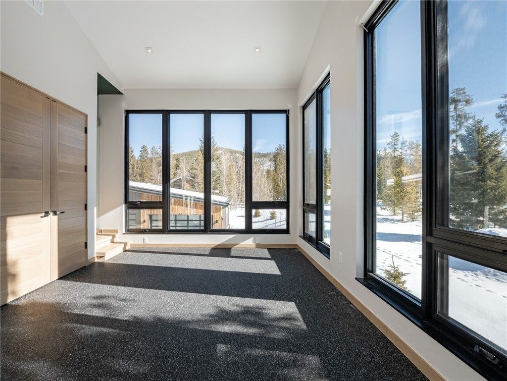 Stunning 12.49M New West Partners Property in Colorado Epitomizes Luxury Living 33