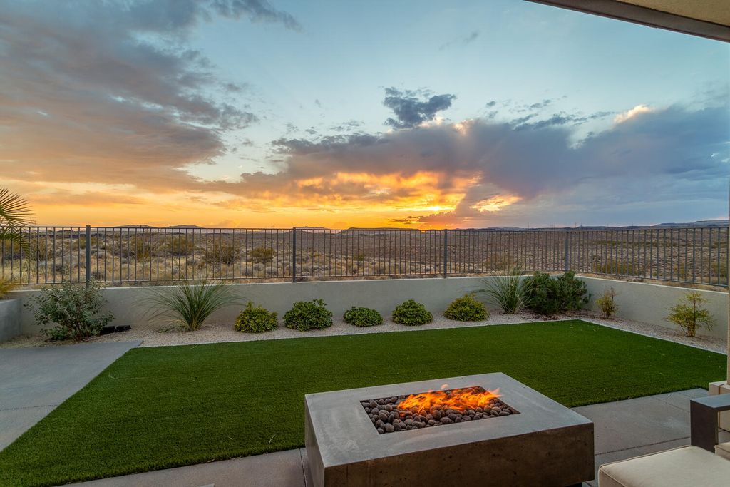 Stunning Parade of Homes Winner with Unmatched Style and Sophistication in Utah Listed at 4.85 Million 15