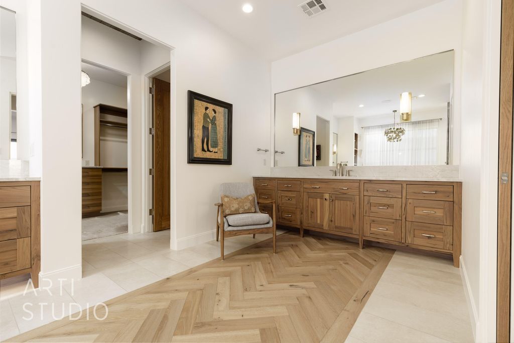 Stunning Parade of Homes Winner with Unmatched Style and Sophistication in Utah Listed at 4.85 Million 41