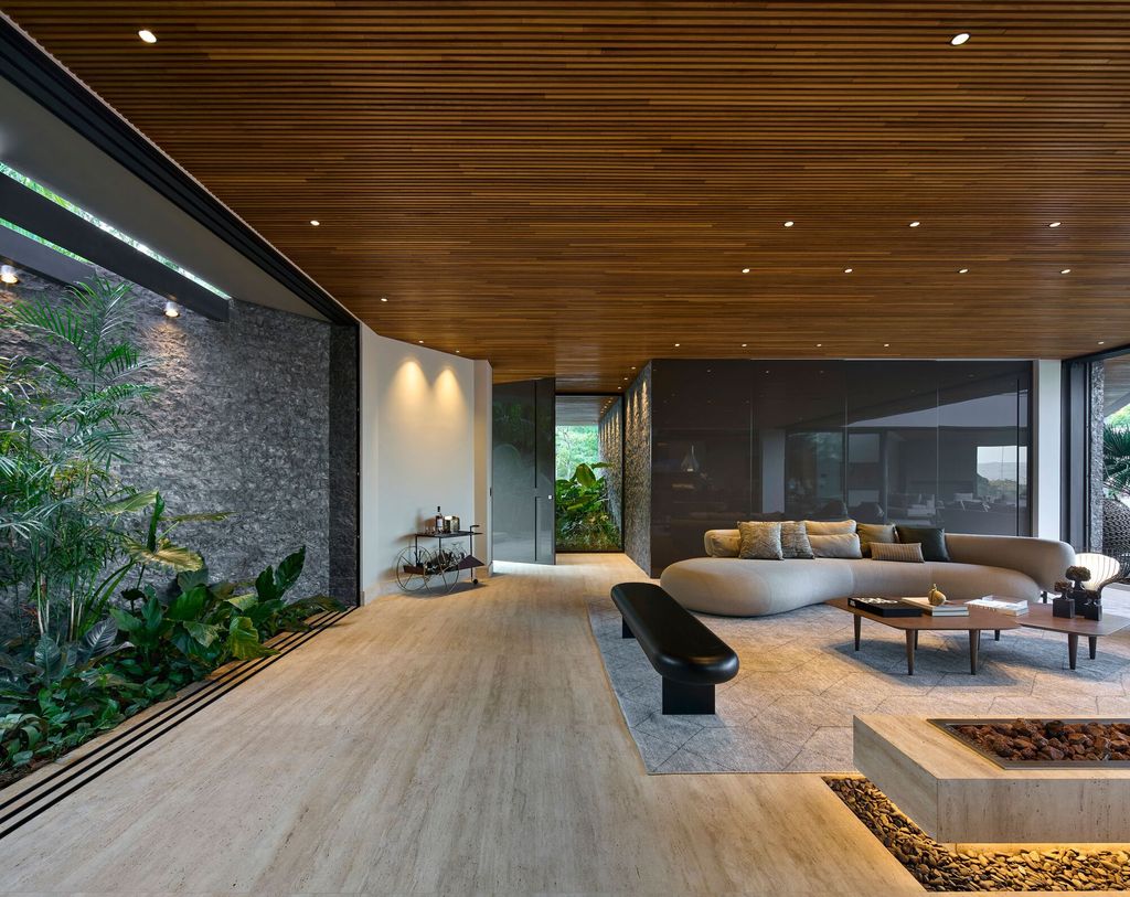 TA Residence a Hillside Haven by Anastasia Arquitetos 19