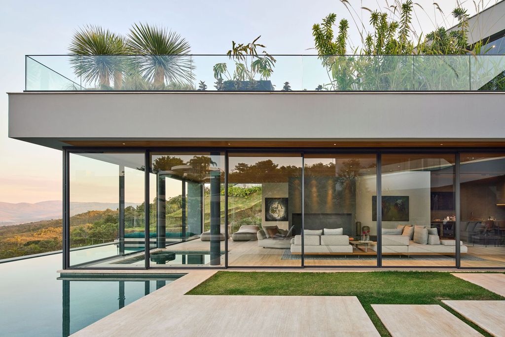 TA Residence a Hillside Haven by Anastasia Arquitetos 21