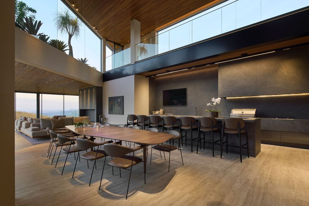 TA Residence, a Hillside Haven by Anastasia Arquitetos