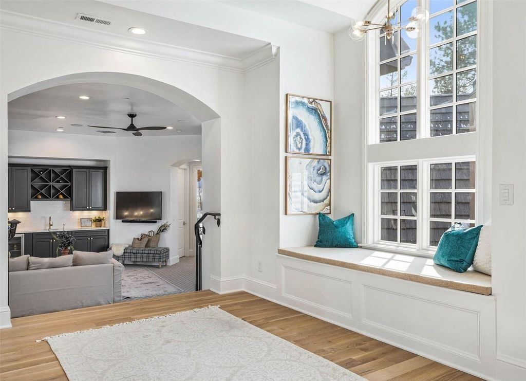 Transformed Masterpiece Contemporary and Elegant Colorado Residence for 4.25 Million 17