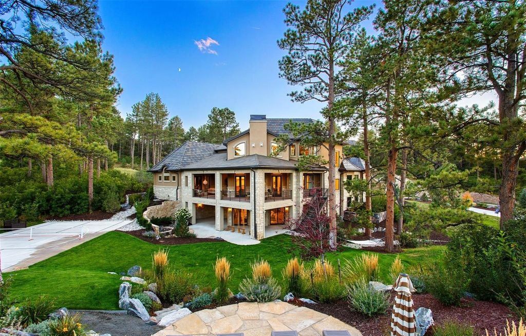 Transformed Masterpiece Contemporary and Elegant Colorado Residence for 4.25 Million 2