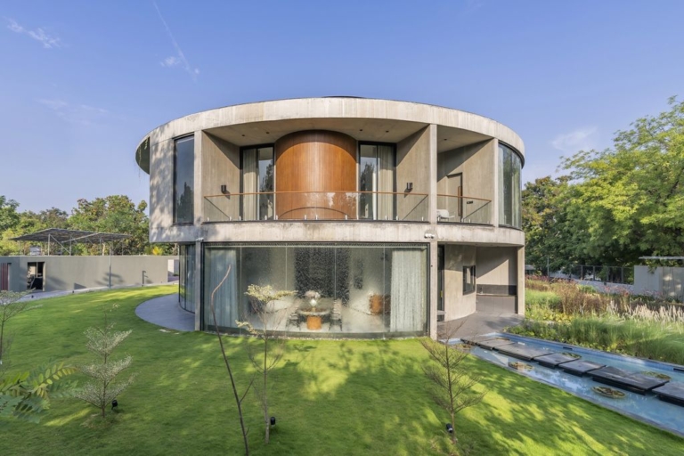 Image showcasing Ultimate House, a Celestial Retreat designed by Studio 2+2