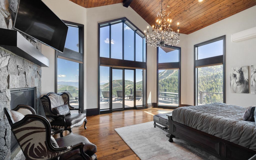 Utahs Premier Lake and Mountain View Estate Listed at 17.9 Million 22