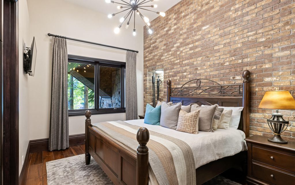 Utahs Premier Lake and Mountain View Estate Listed at 17.9 Million 49