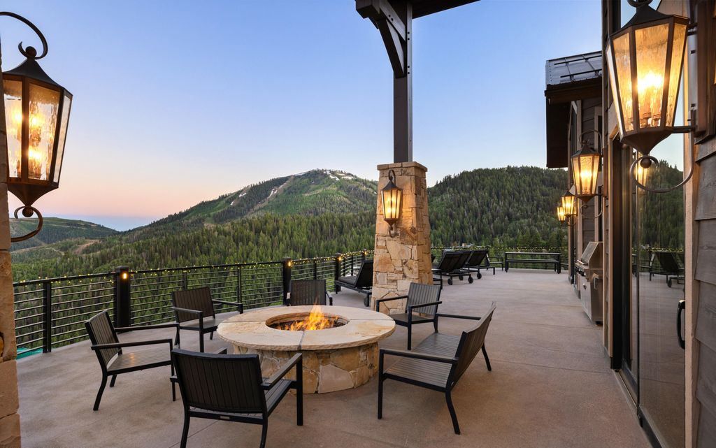 Utahs Premier Lake and Mountain View Estate Listed at 17.9 Million 6
