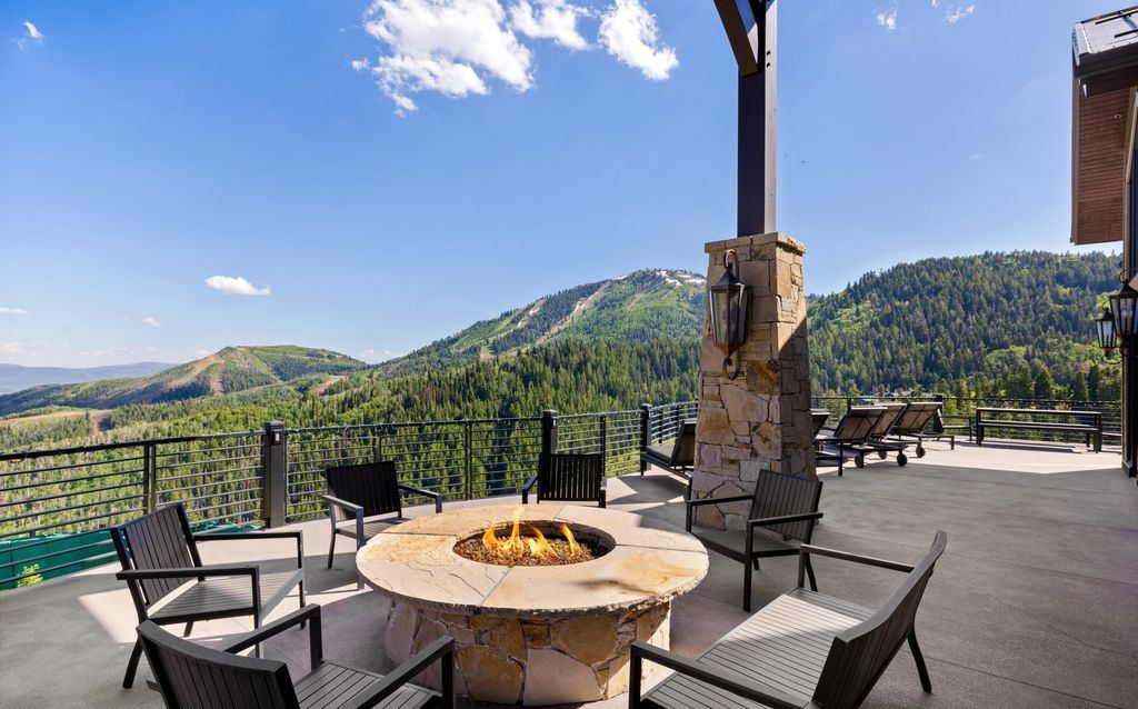 Utahs Premier Lake and Mountain View Estate Listed at 17.9 Million 62