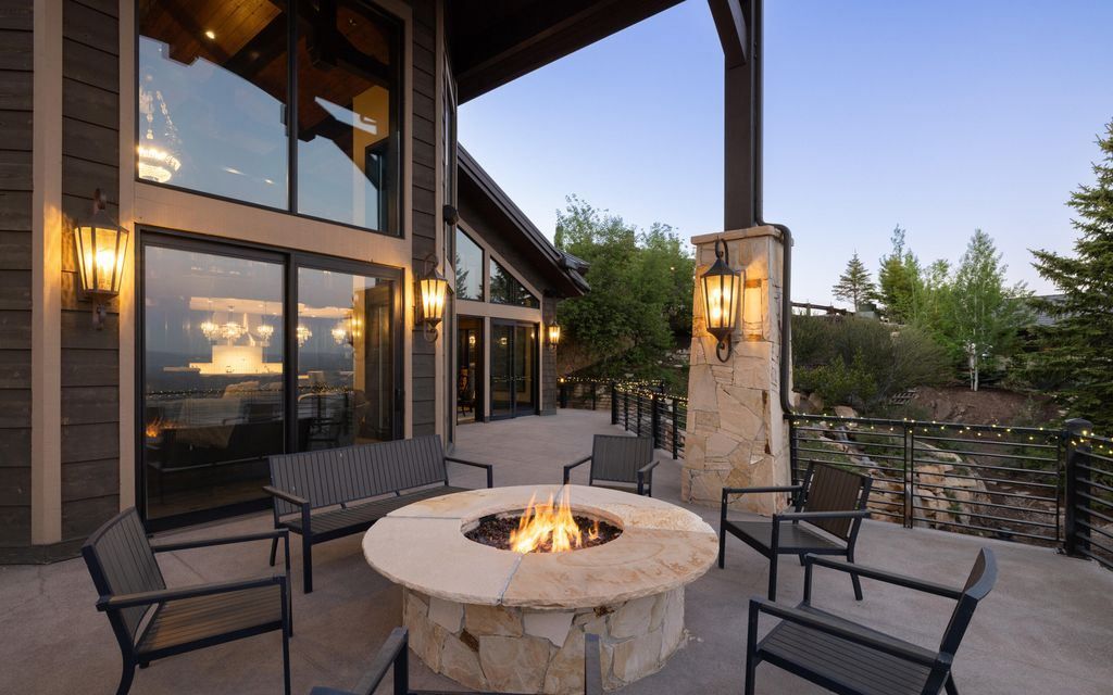 Utahs Premier Lake and Mountain View Estate Listed at 17.9 Million 63