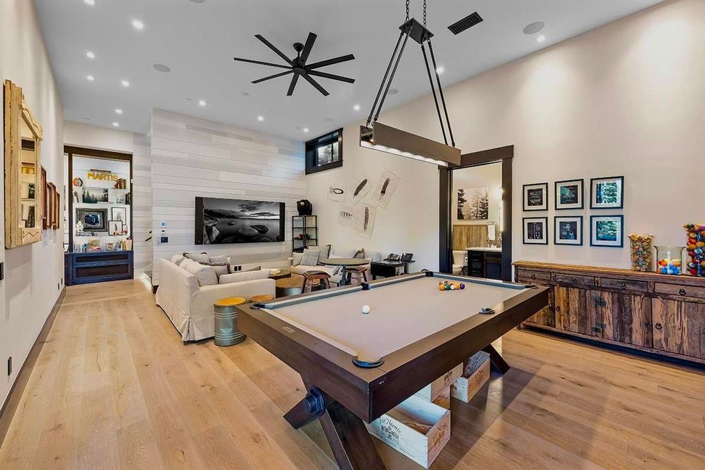 13.25 Million Estate Stunning Mid Century Industrial Design with Lookout Mountain Views 12