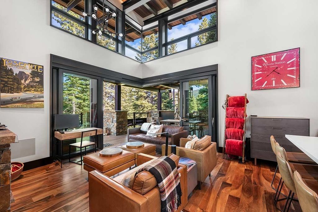 13.25 Million Estate Stunning Mid Century Industrial Design with Lookout Mountain Views 19