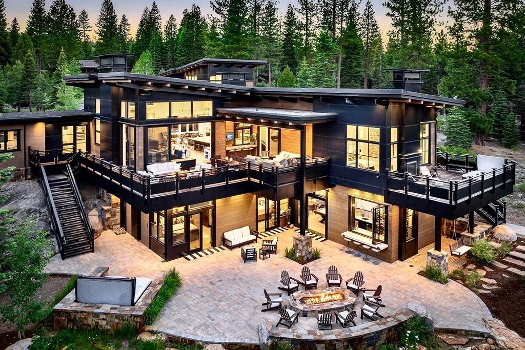 13.25 Million Estate Stunning Mid Century Industrial Design with Lookout Mountain Views 3