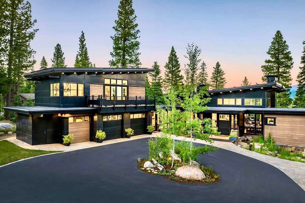 13.25 Million Estate Stunning Mid Century Industrial Design with Lookout Mountain Views 4