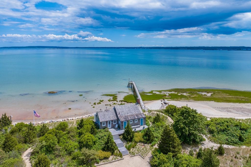 40 Million Waterfront Estate in Massachusetts 25 Acres of Serenity Ocean Views and Quiet Luxury 24