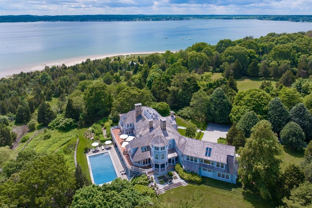 40 Million Waterfront Estate in Massachusetts 25 Acres of Serenity Ocean Views and Quiet Luxury 3