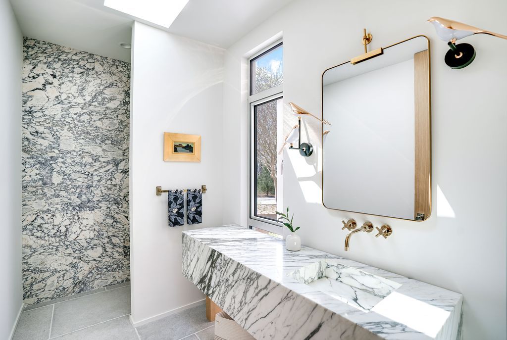 A 13.9 Million Architectural Gem by Lindy Woolcott of HRH Design Group in New York 15