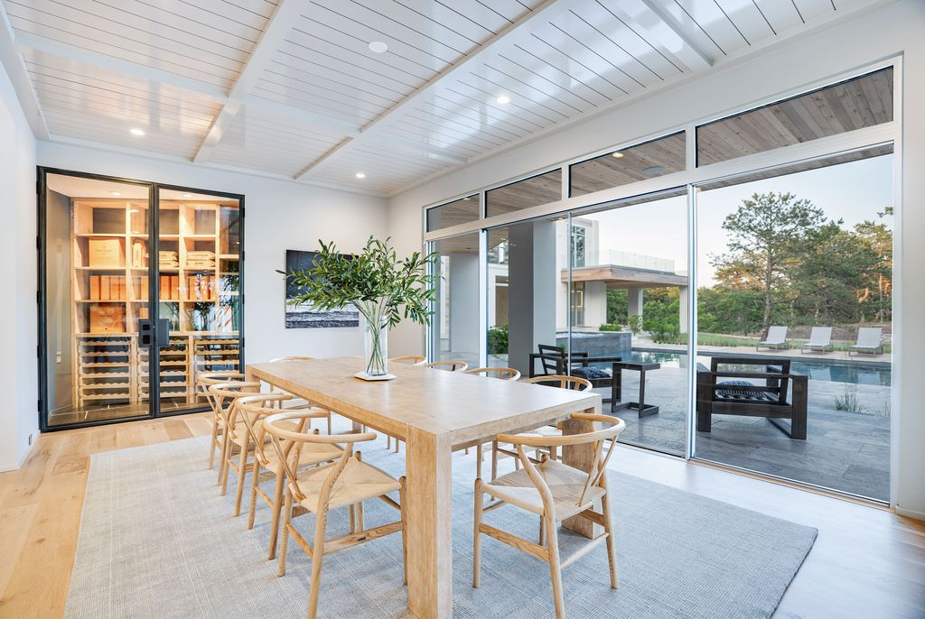 A 13.9 Million Architectural Gem by Lindy Woolcott of HRH Design Group in New York 16