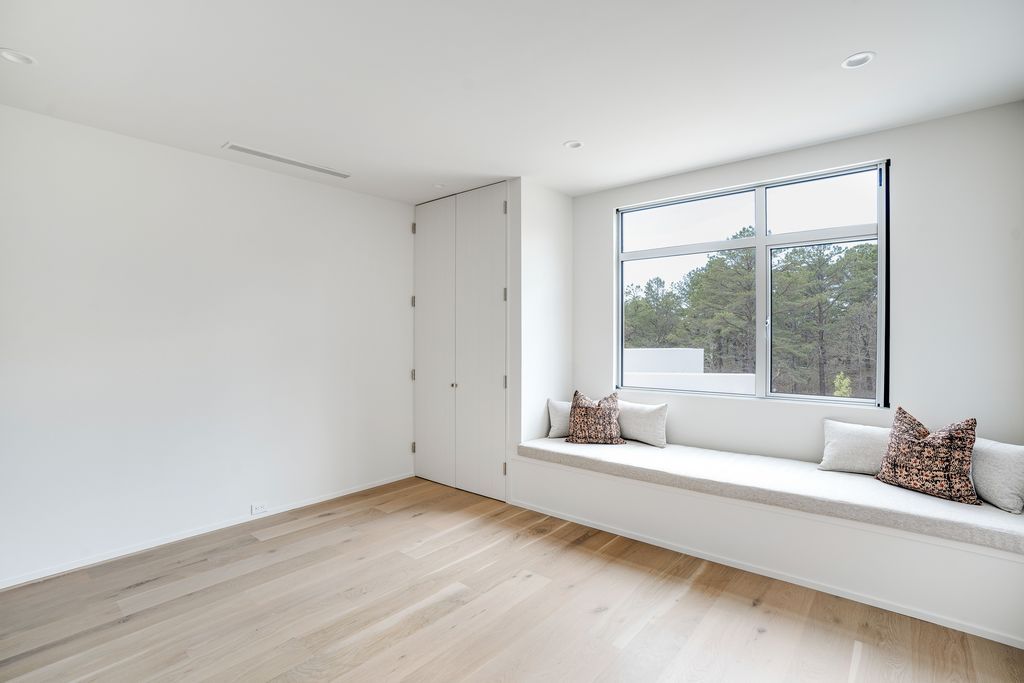 A 13.9 Million Architectural Gem by Lindy Woolcott of HRH Design Group in New York 27