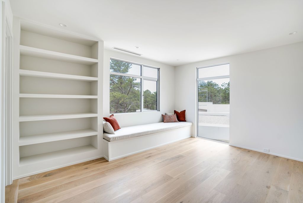 A 13.9 Million Architectural Gem by Lindy Woolcott of HRH Design Group in New York 29