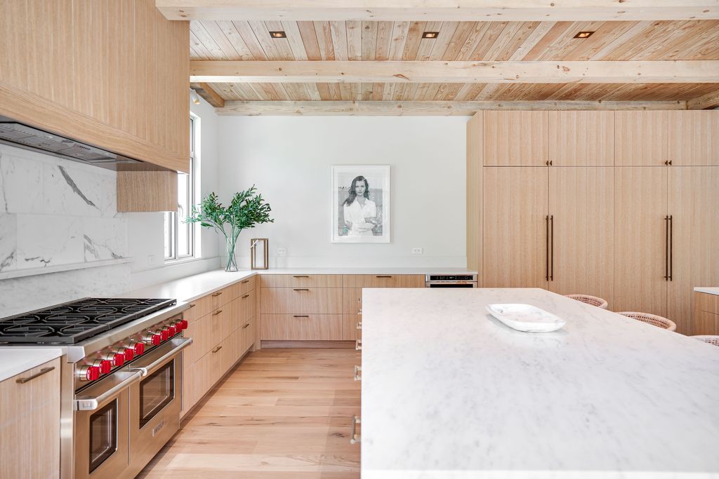 A 13.9 Million Architectural Gem by Lindy Woolcott of HRH Design Group in New York 9