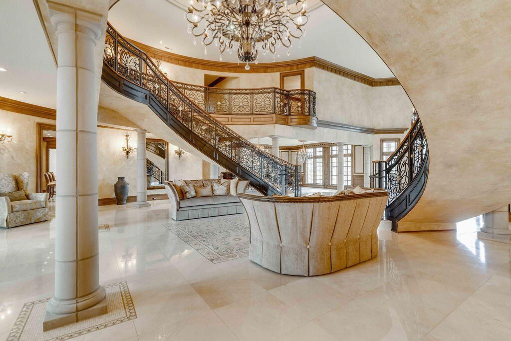 A Luxurious 10 Acre Estate in Lexington Kentucky A True Masterpiece Asking for 6 Million 21