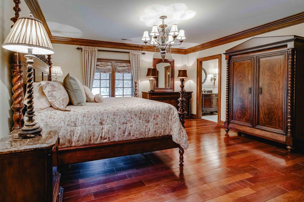 A Luxurious 10 Acre Estate in Lexington Kentucky A True Masterpiece Asking for 6 Million 36