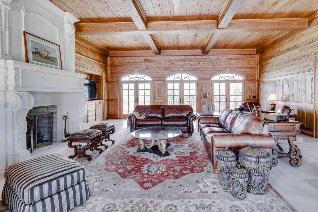 A Luxurious 10 Acre Estate in Lexington Kentucky A True Masterpiece Asking for 6 Million 42