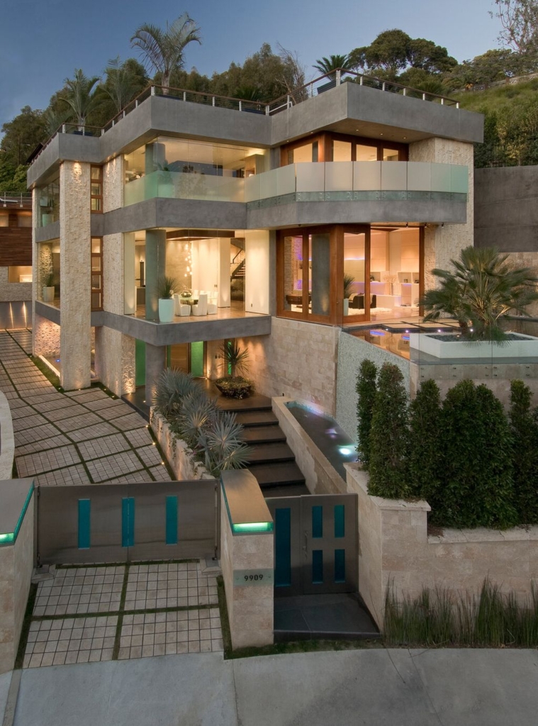 Beverly Grove House in CA by Whipple Russell Architects 11