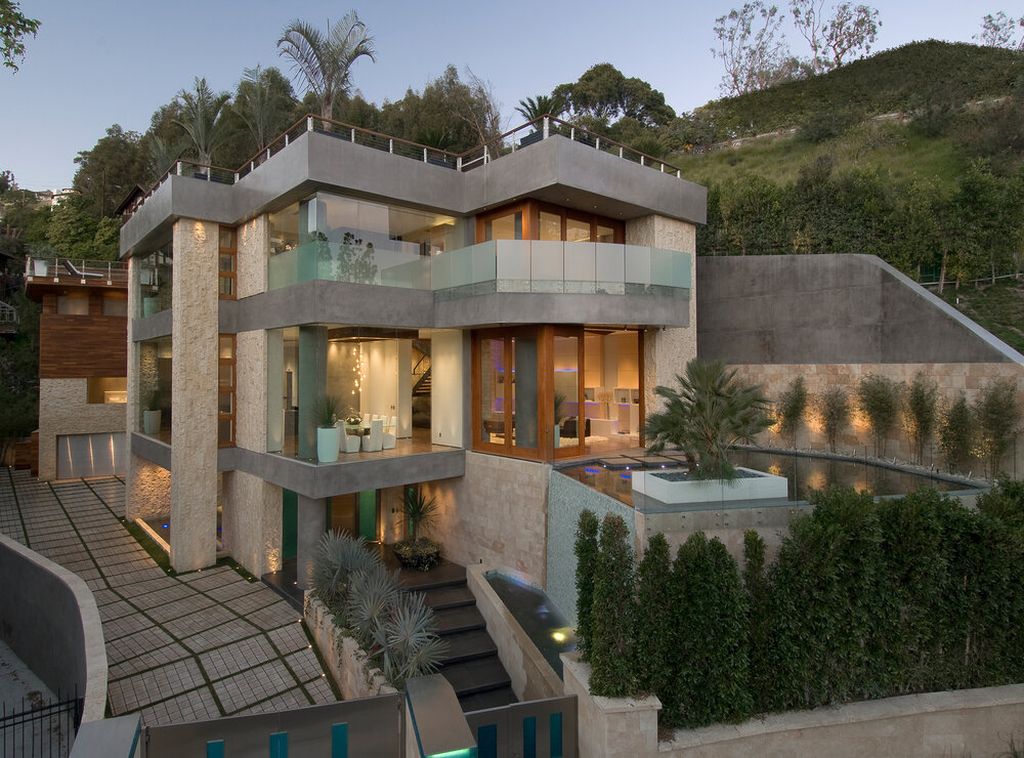 Beverly Grove House in CA by Whipple Russell Architects 8
