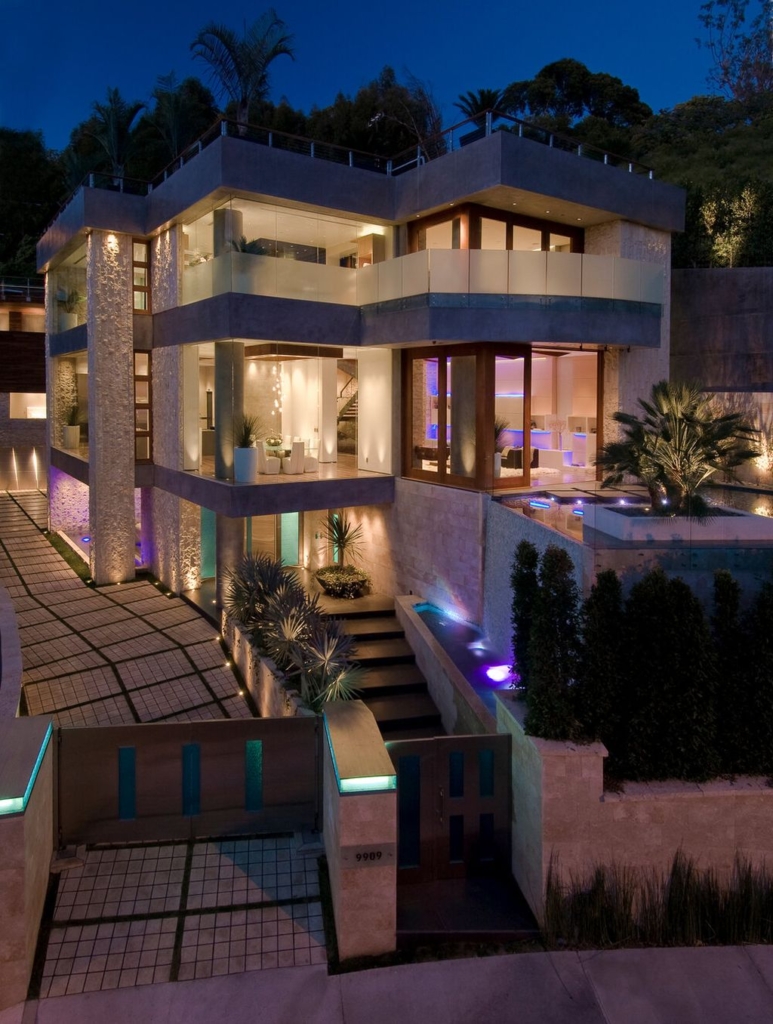 Beverly Grove House in CA by Whipple Russell Architects 9