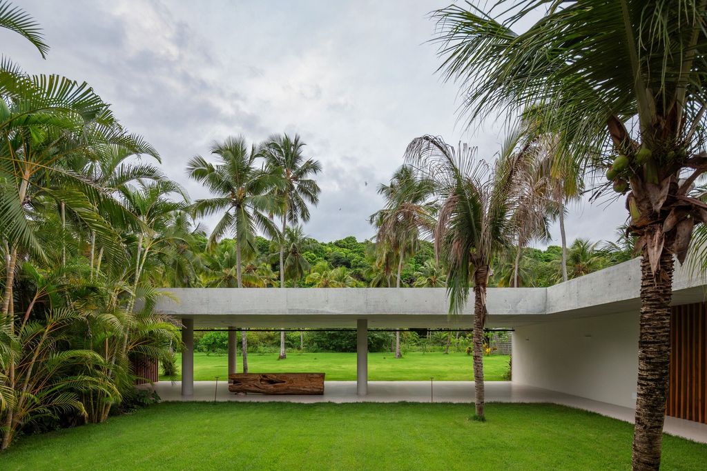 Casa Onze with Coastal Landscape by UNA barbara e valentim 2