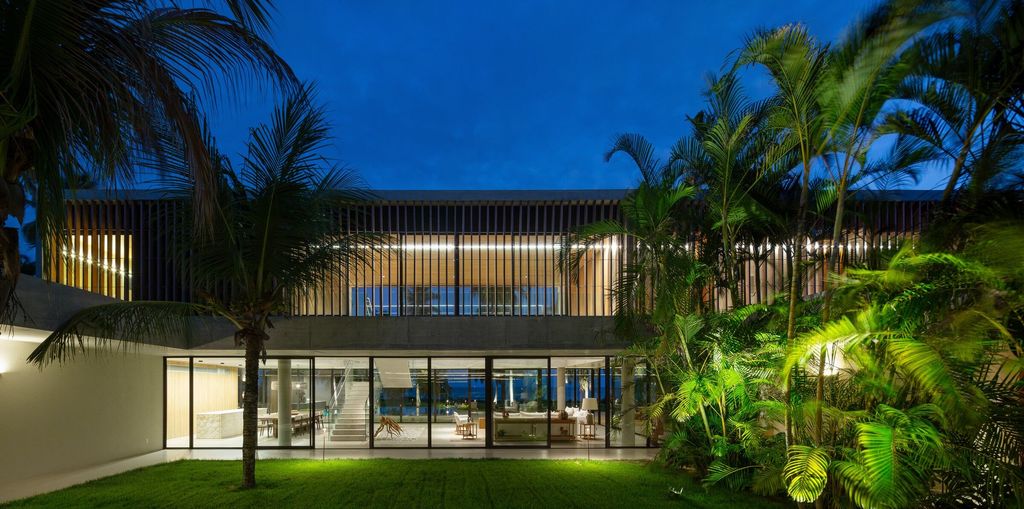 Casa Onze with Coastal Landscape by UNA barbara e valentim 4