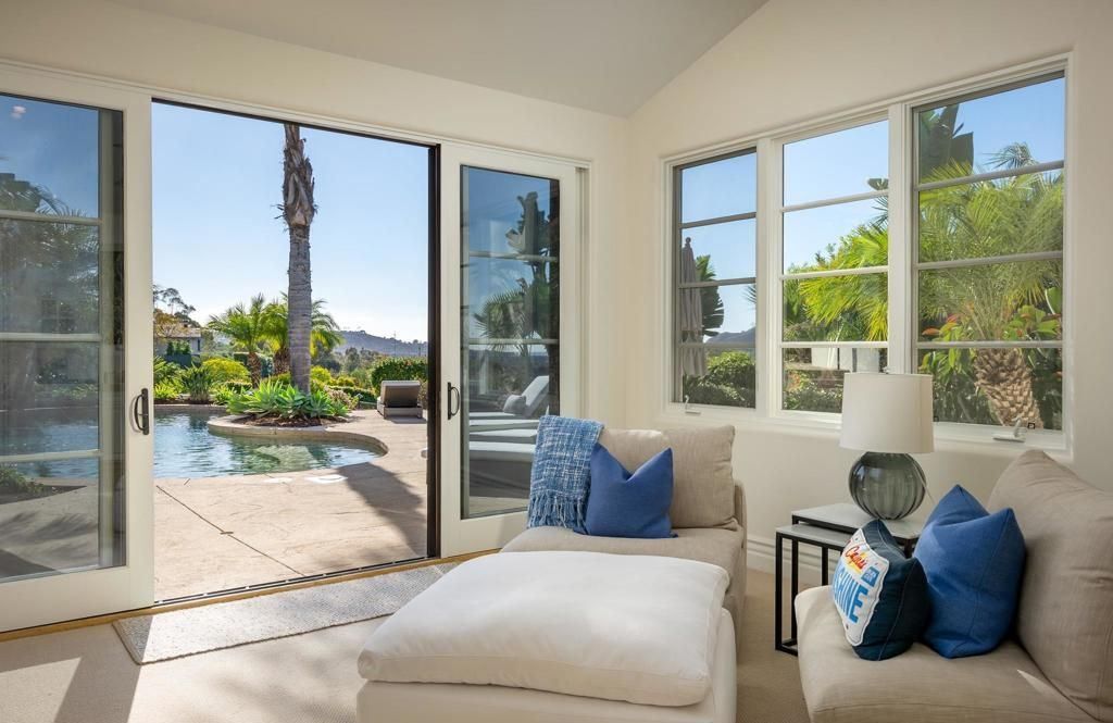 Chic Ocean View Treasure Ultimate Holiday at Home in California for 11.85 Million 29