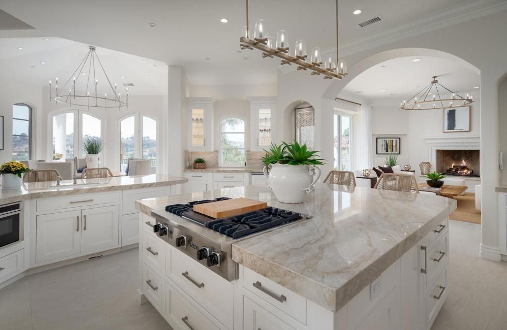 Chic Ocean View Treasure Ultimate Holiday at Home in California for 11.85 Million 6