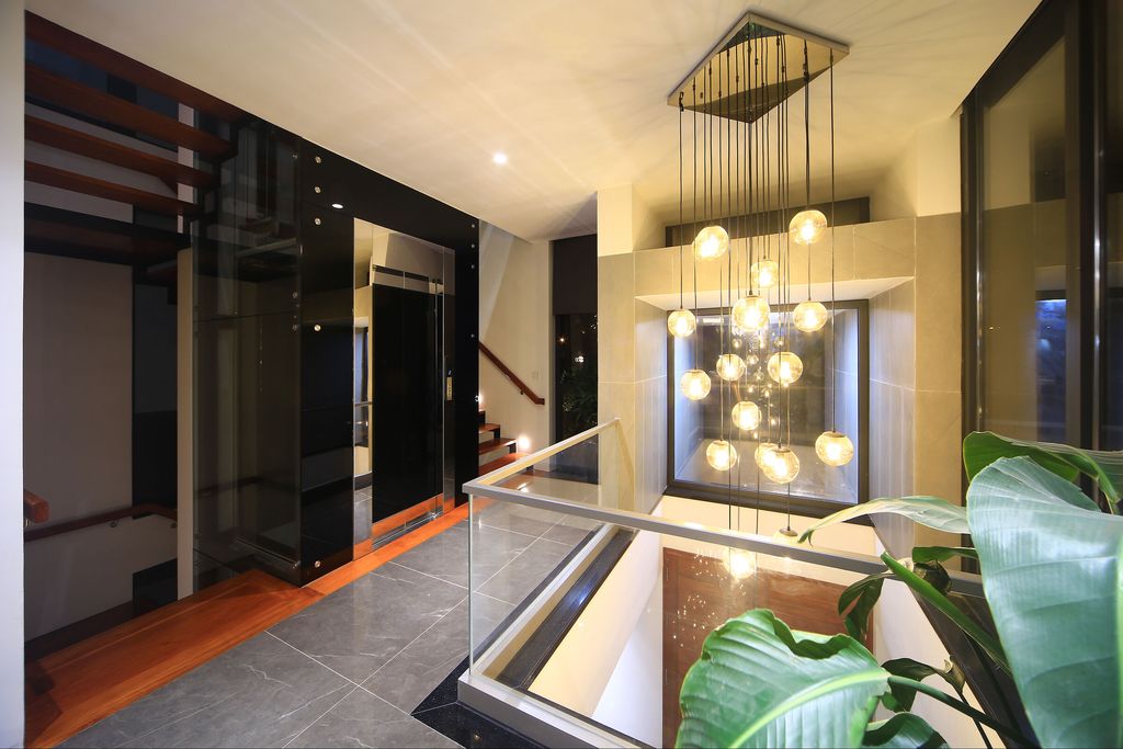 Climbing Roses Villa in Vietnam by ACCESS design lab 21