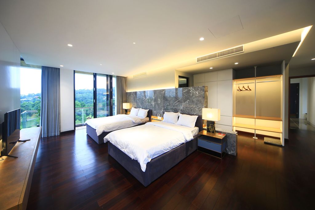 Climbing Roses Villa in Vietnam by ACCESS design lab 28