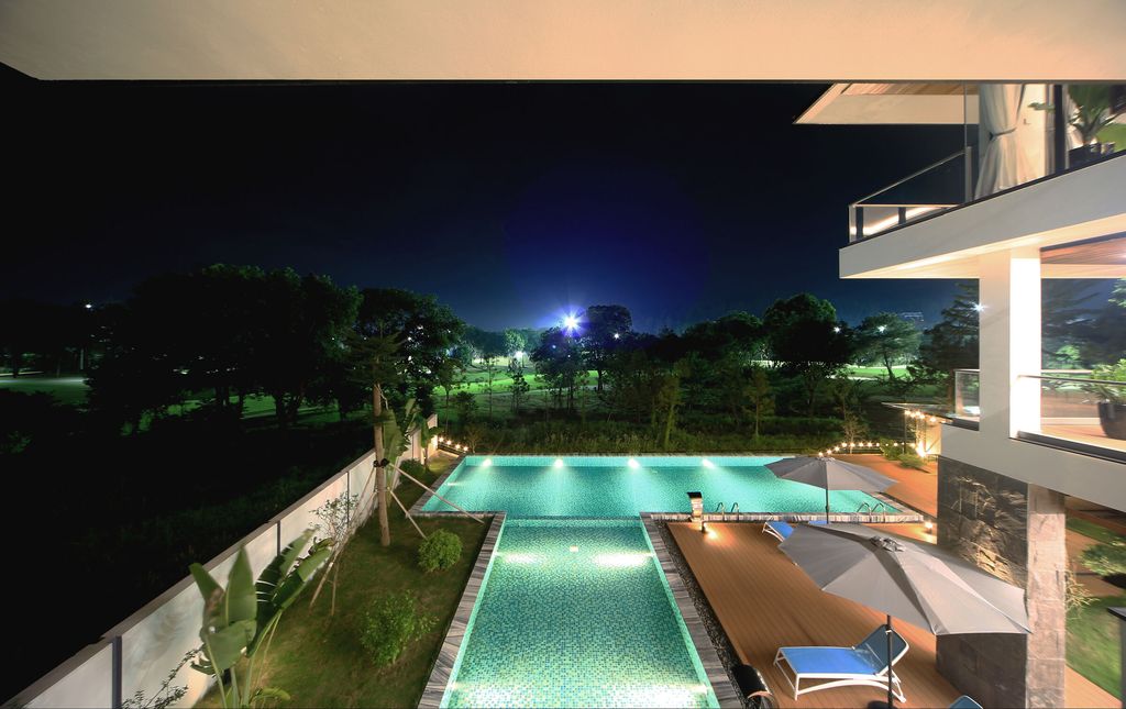 Climbing Roses Villa in Vietnam by ACCESS design lab 5