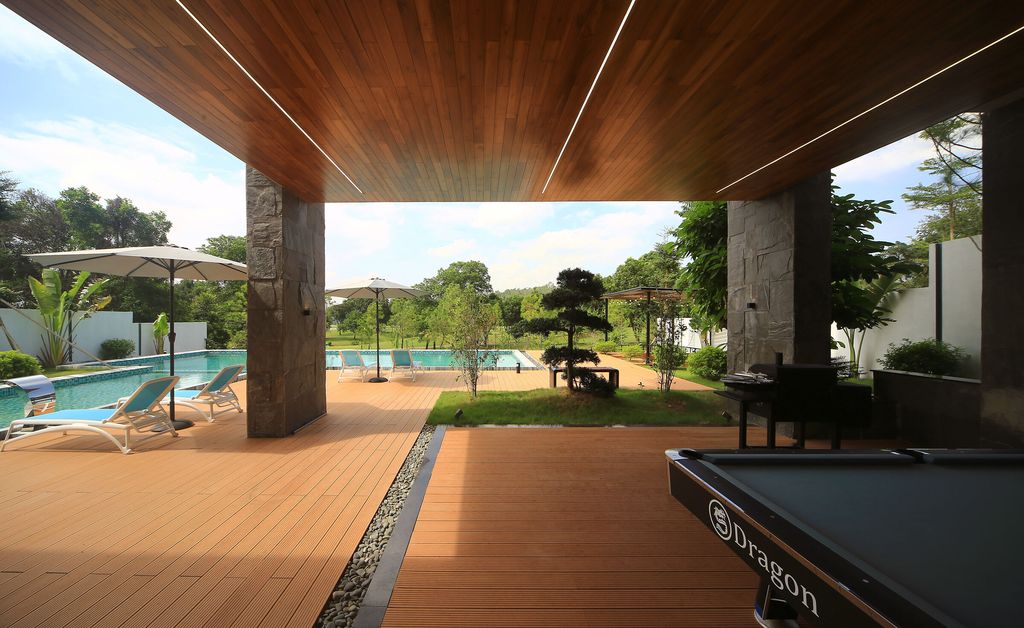 Climbing Roses Villa in Vietnam by ACCESS design lab 8