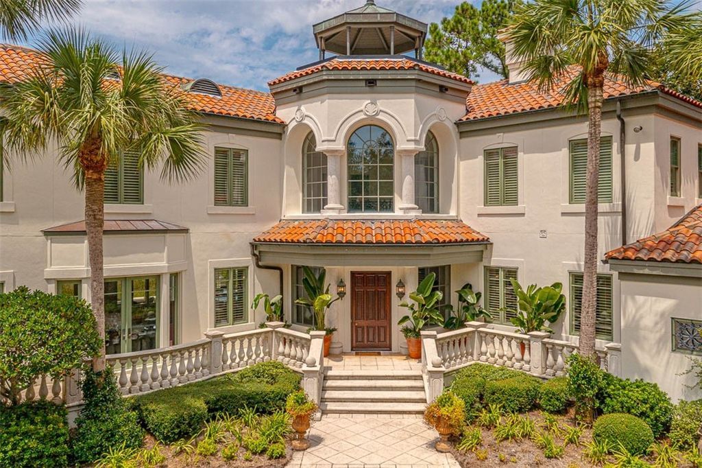 Estate with Impeccable Architecture and Open Floor Plan Listed at 8.95 Million in Georgia 1