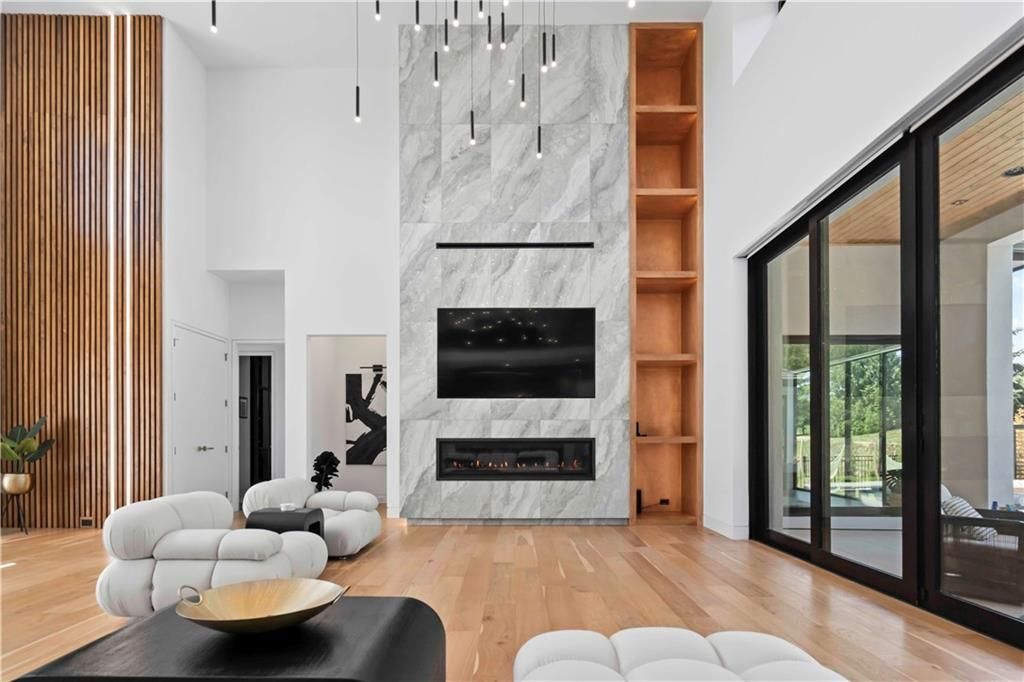 Evan Talan Designed Luxury An Architectural Gem with Light Filled Spaces in Kansas for 5 Million 10