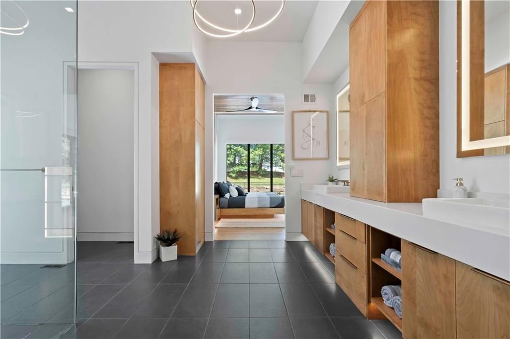 Evan Talan Designed Luxury An Architectural Gem with Light Filled Spaces in Kansas for 5 Million 30