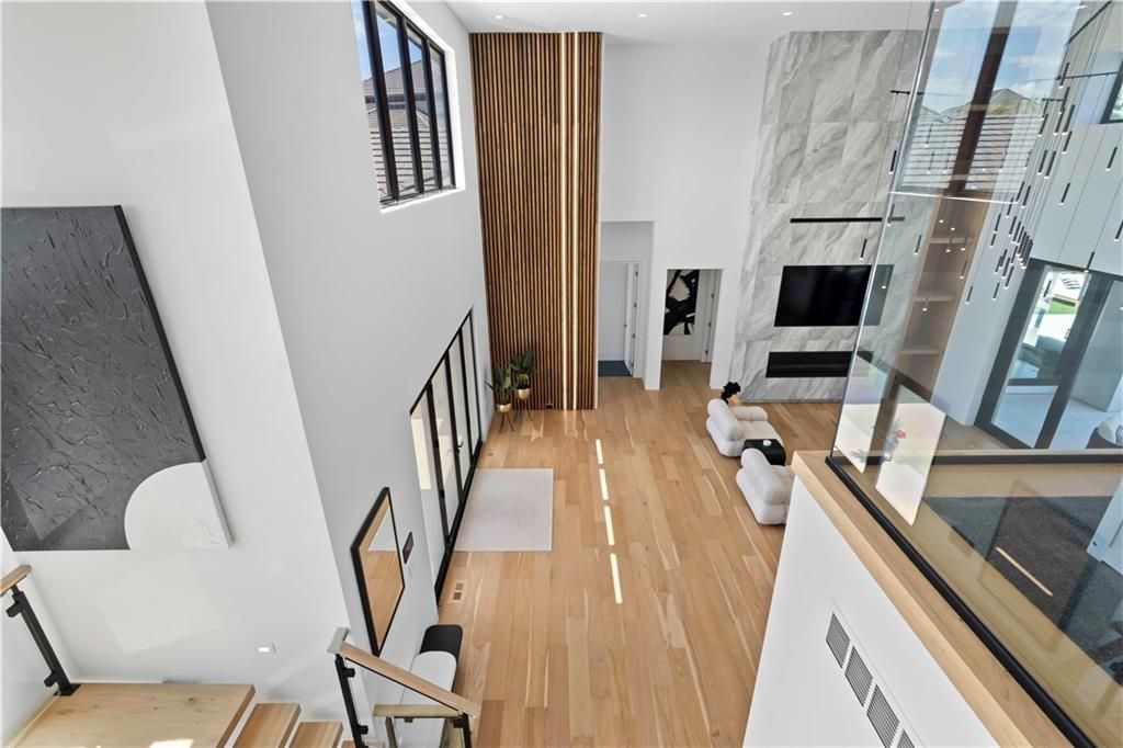 Evan Talan Designed Luxury An Architectural Gem with Light Filled Spaces in Kansas for 5 Million 37